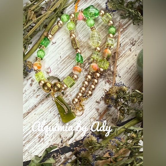 Alquimia Jewelry - Alquimia Green and Gold Multi-Strand Necklace